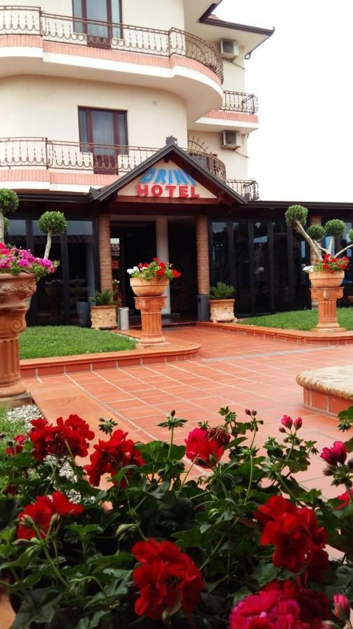 Drini Hotel Rrashbull Exterior foto