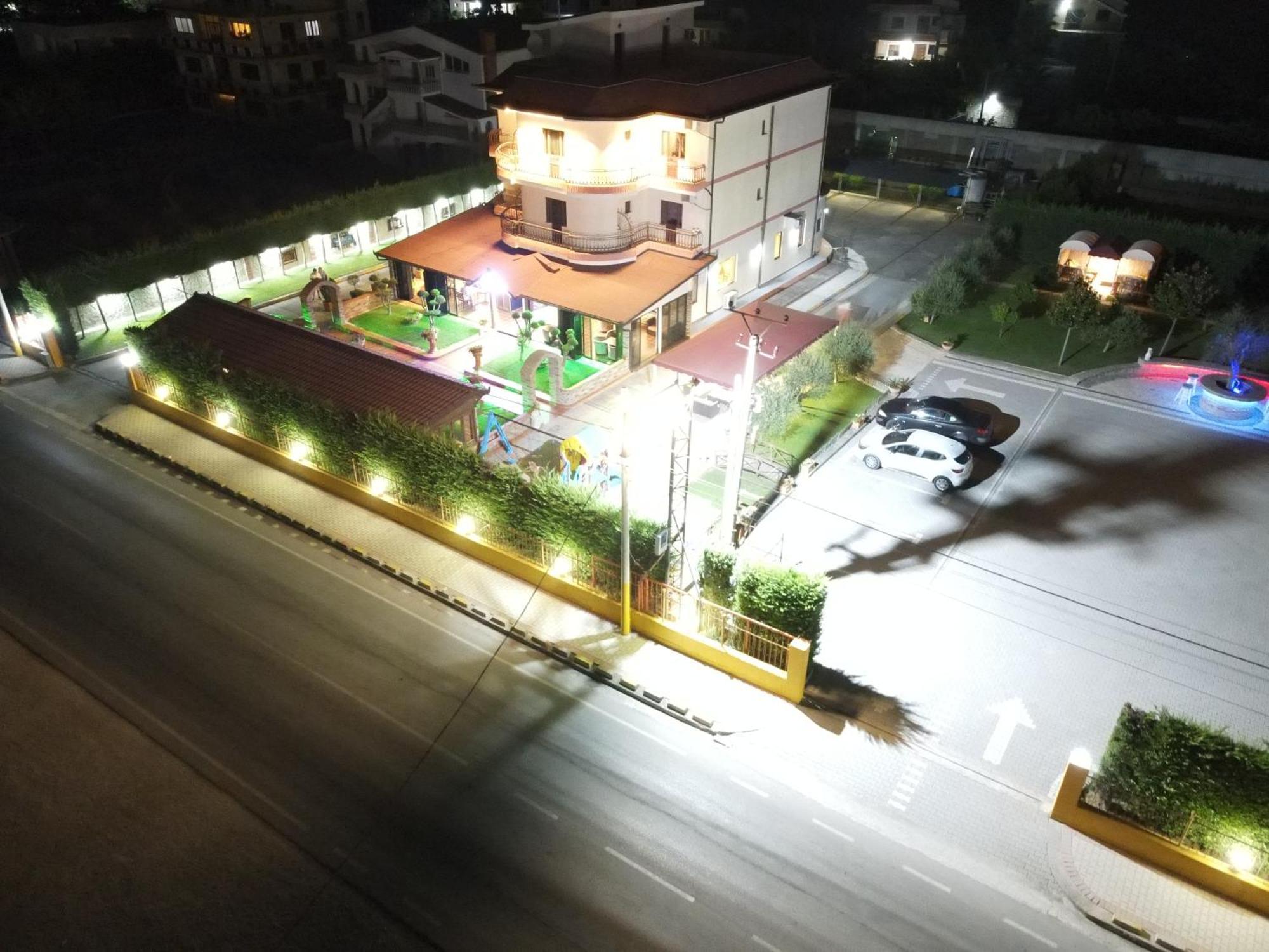 Drini Hotel Rrashbull Exterior foto